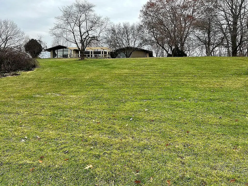 6530 Paw Paw Avenue, Coloma, MI 49038 - #1