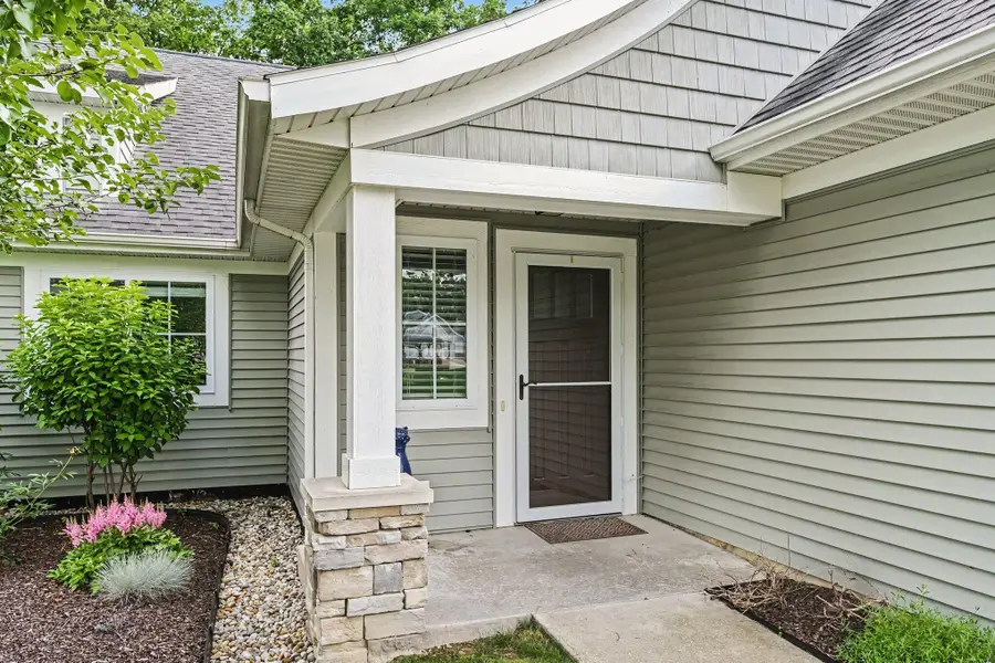 3362 Stormy Creek Drive Se #28, Kentwood, MI 49512 - #3
