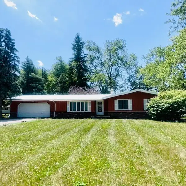 1501 Mardan Drive, Adrian, MI 49221