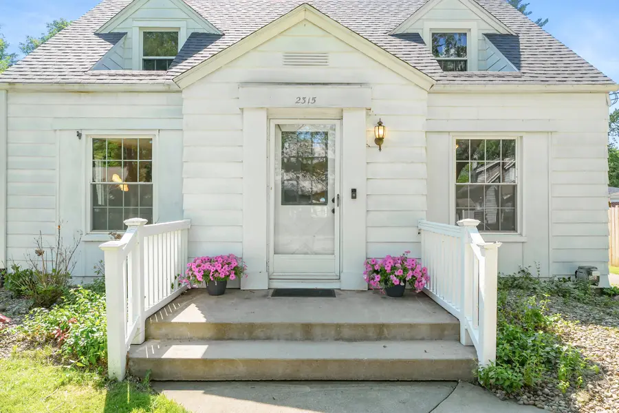 2315 Fairfield Avenue, Kalamazoo, MI 49048 - #3