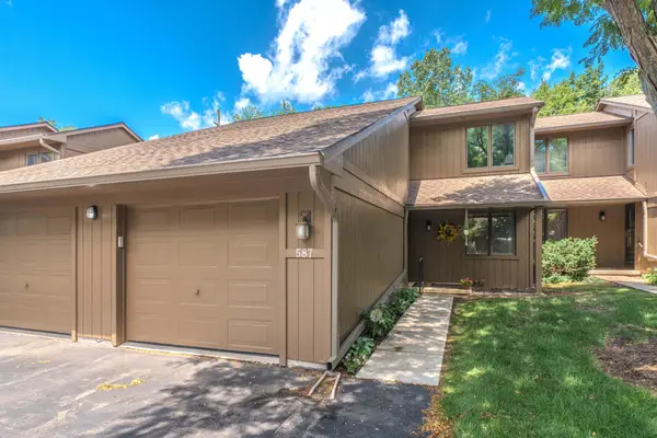 587 Park Place, Saline, MI 48176