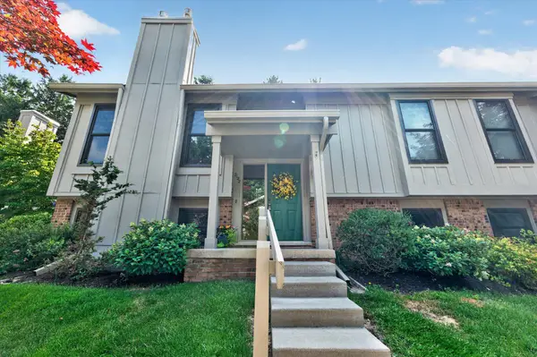 2122 Spruceway Lane, Ann Arbor, MI 48103