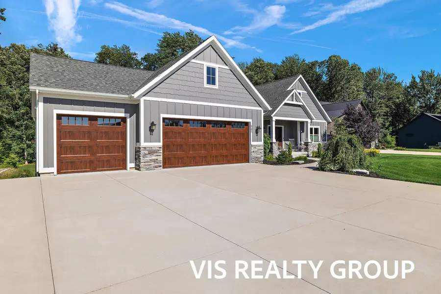 6286 Eaglewood Drive, Hudsonville, MI 49426 - #3