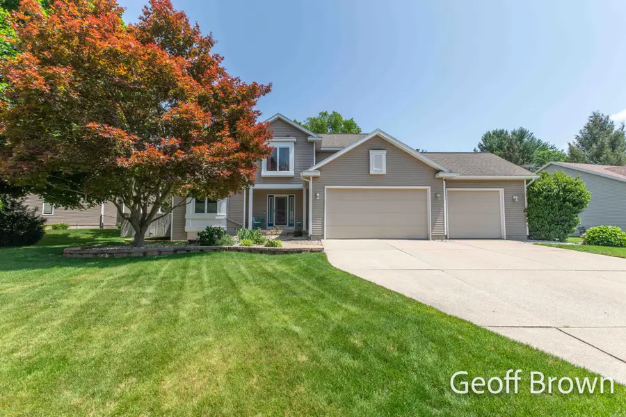 1019 Woodspointe Drive Sw, Byron Center, MI 49315 - #3
