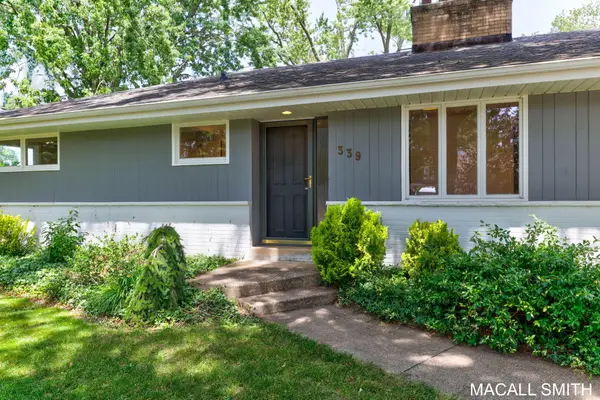 339 Wildwood Drive, Holland, MI 49423