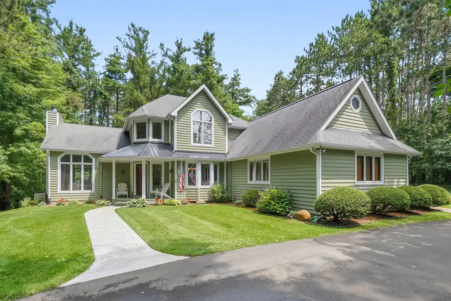 8120 Glenwynd Drive, Kalamazoo, MI 49009 - #2