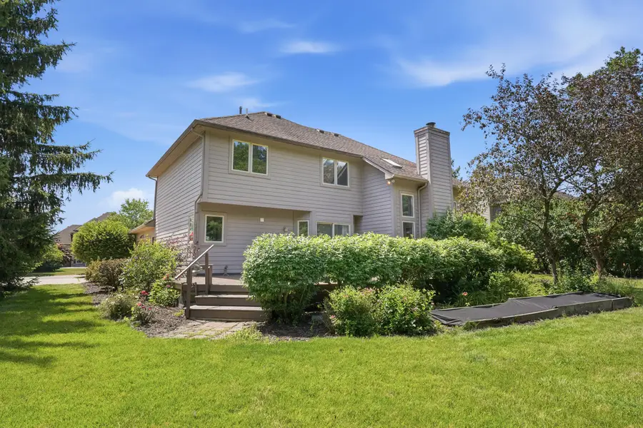 4197 Lake Forest Drive E, Ann Arbor, MI 48108 - #2