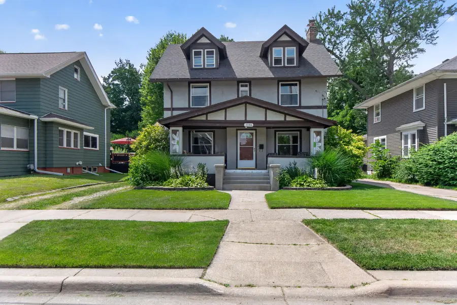 1046 Fourth Street, Jackson, MI 49203 - #2