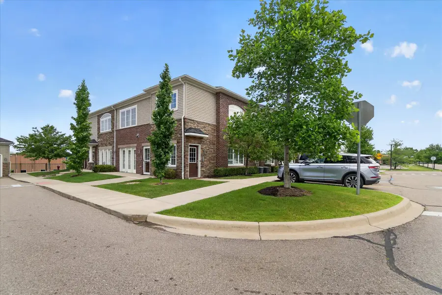 5510 Arbor Chase Drive, Ann Arbor, MI 48103 - #3