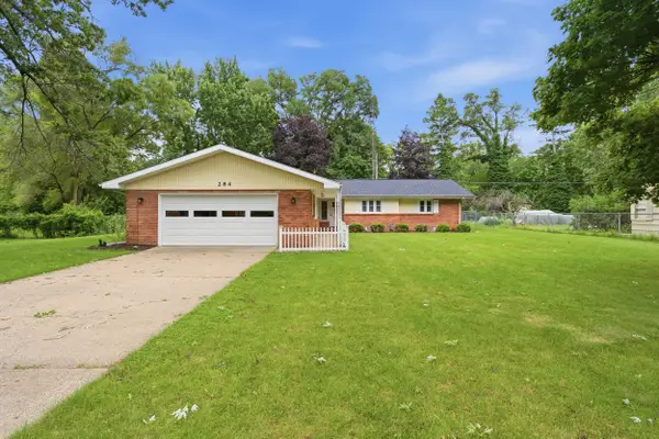 284 Hoover Avenue, Benton Harbor, MI 49022