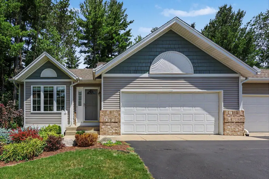 726 Glenvale Drive, Coopersville, MI 49404 - #2