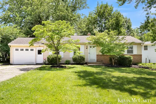 2722 Vassar Drive Se, Grand Rapids, MI 49506