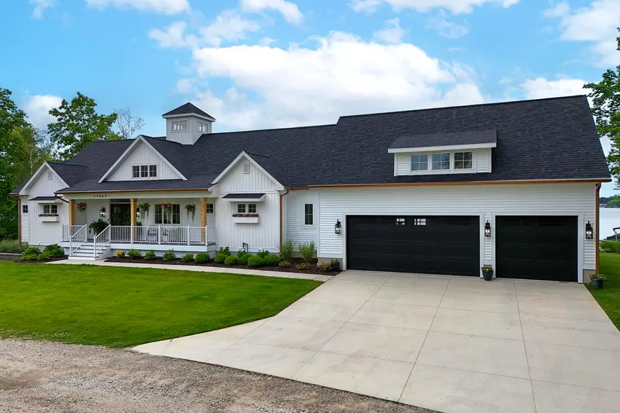 17463 E Suwanee Trail, Howard City, MI 49329 - #2