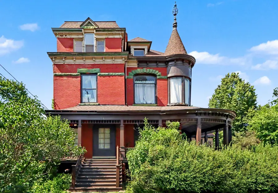 916 W Kalamazoo Avenue, Kalamazoo, MI 49007 - #2