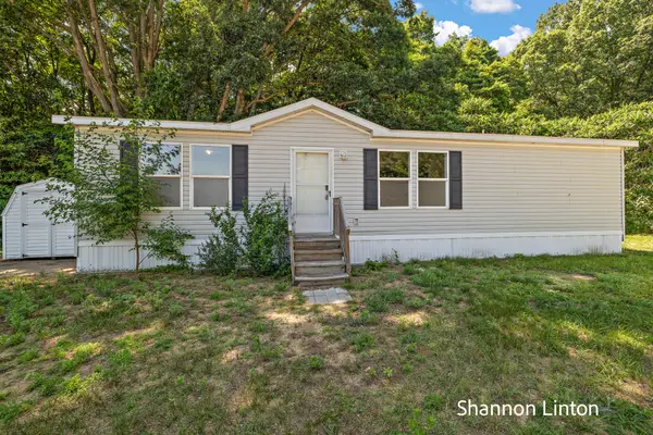 8783 Muirfield Drive, West Olive, MI 49460