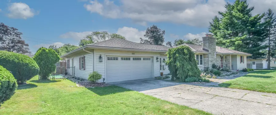 210 Maplecrest Street, Sturgis, MI 49091 - #2