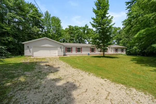 38988 Paw Paw Road, Paw Paw, MI 49079