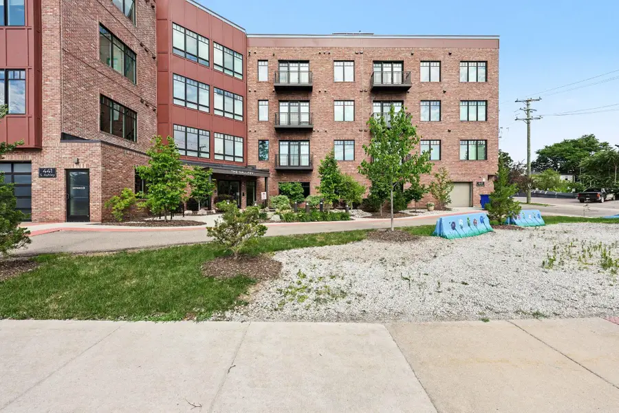 441 S Ashley Street #401, Ann Arbor, MI 48103 - #3