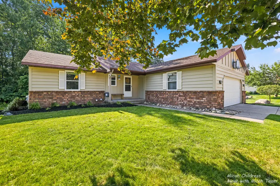 4012 Mohawk Avenue Sw, Grandville, MI 49418 - #3