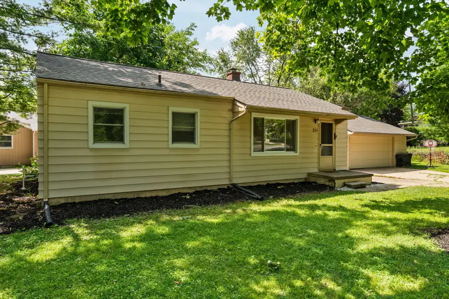 284 Highlake Avenue, Ann Arbor, MI 48103 - #3