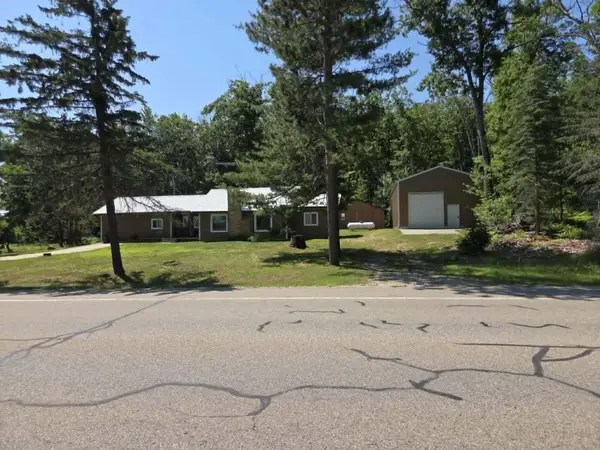 1799 W Sunset Drive, Roscommon, MI 48653