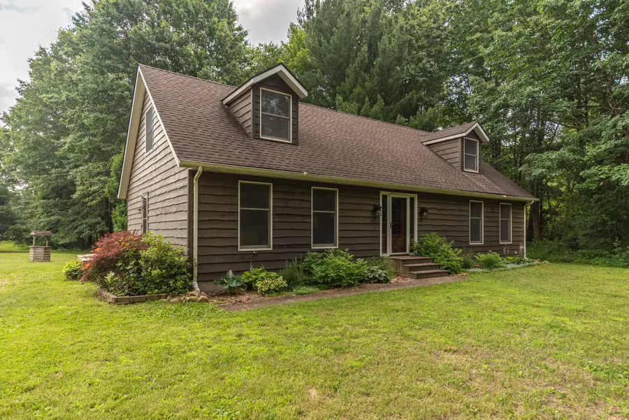 4625 Loveland Road, Grass Lake, MI 49240 - #2