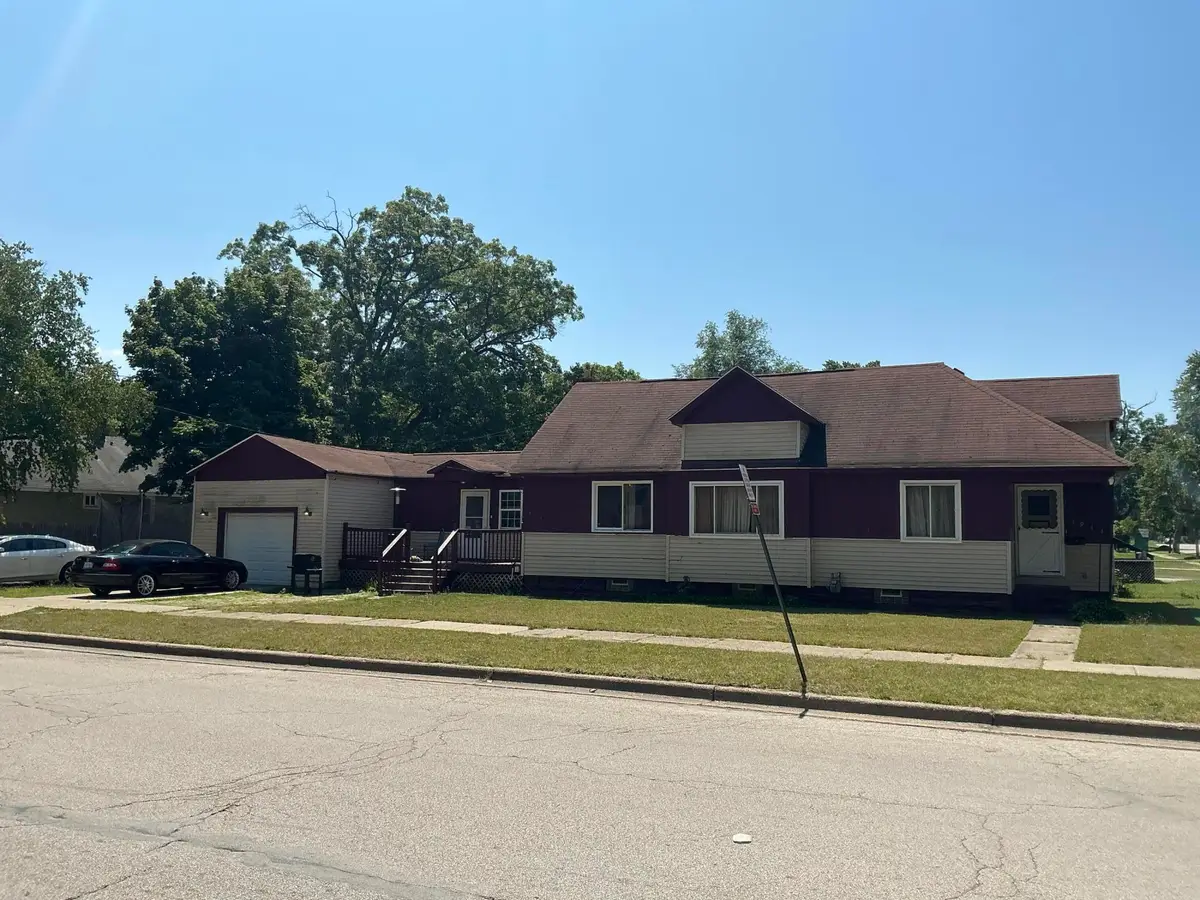 1910 Hoyt Street, Muskegon, MI 49442 - #1