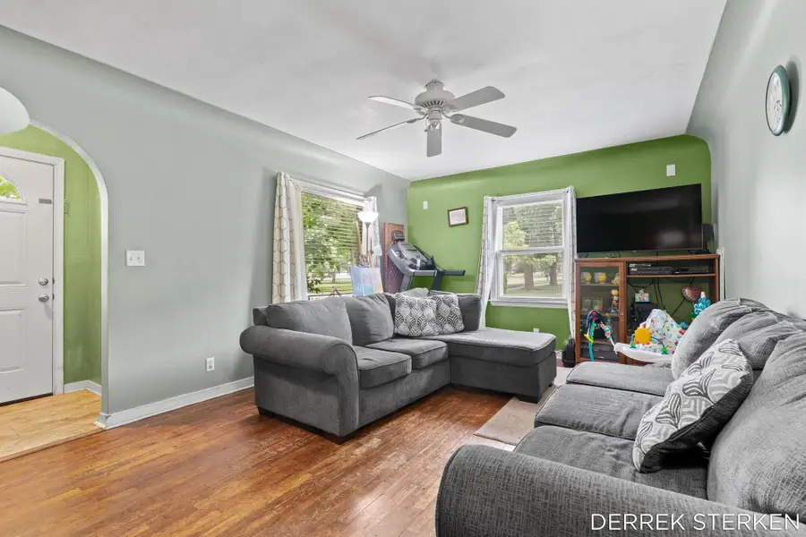 205 N Franklin Street, Zeeland, MI 49464 - #3