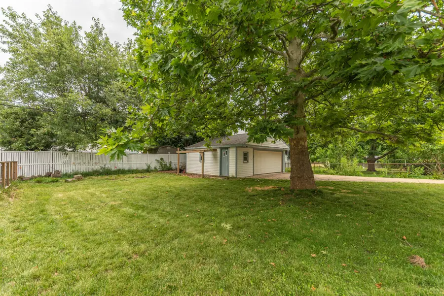 640 Dellwood Drive, Ann Arbor, MI 48103 - #3