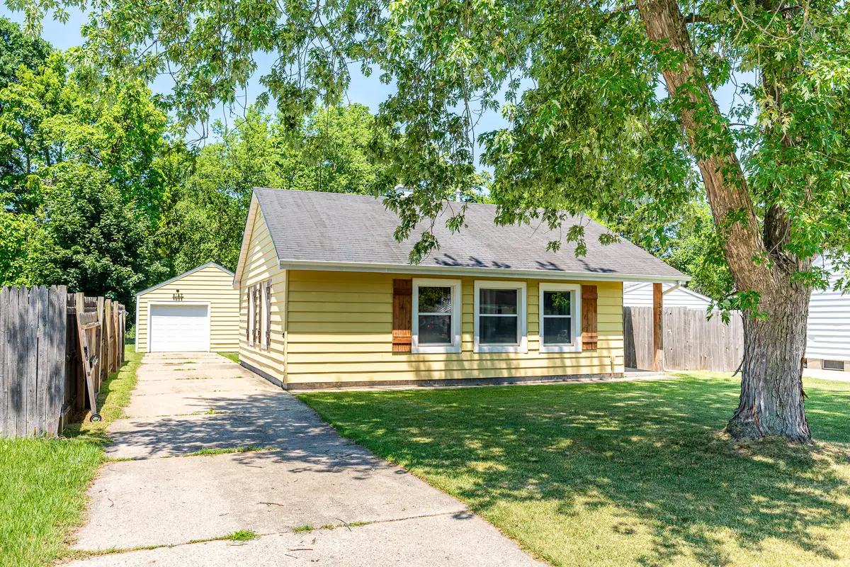 3311 31st Street Sw, Grandville, MI 49418 - #1