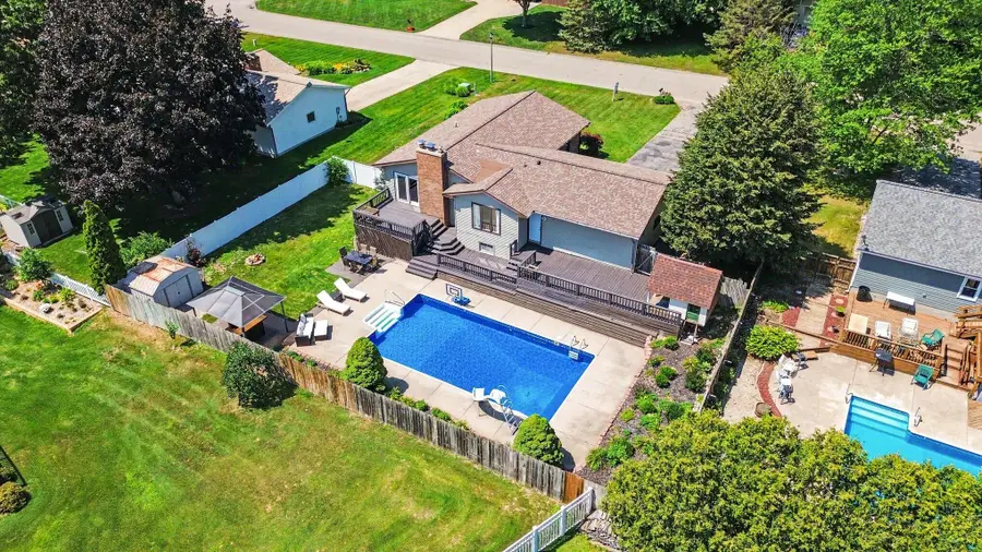4226 Nancy Street, Hudsonville, MI 49426 - #2