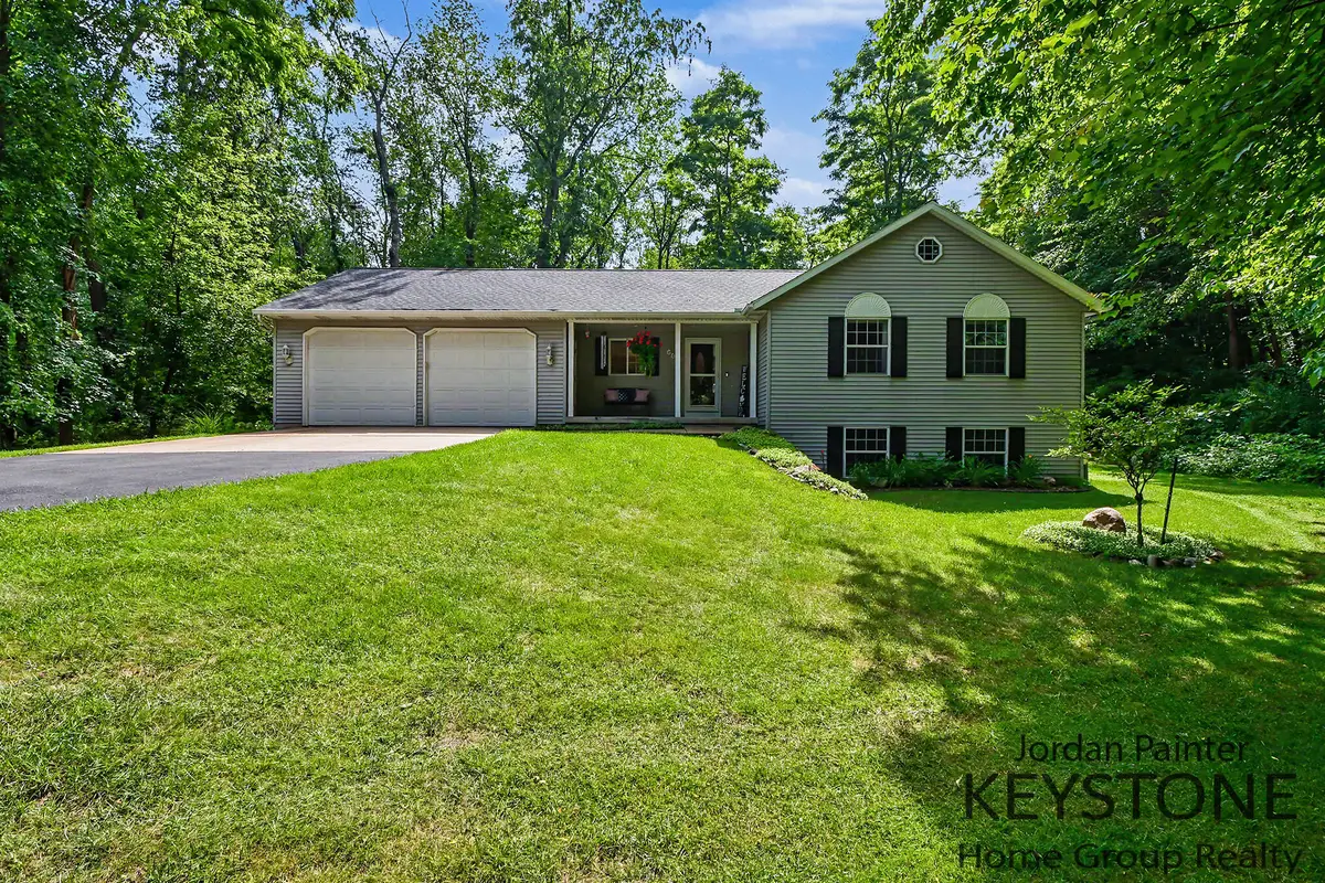 58 Sagamore Trail Se, Lowell, MI 49331 - #1