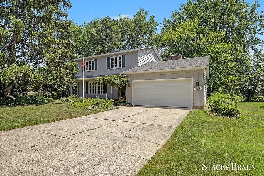 2136 Rolling Hills Drive Se, Grand Rapids, MI 49546 - #3