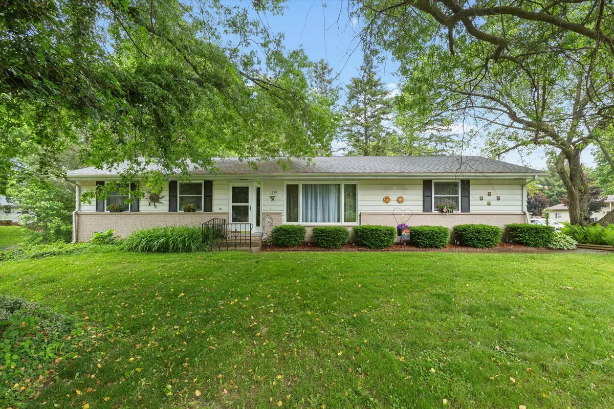 1359 W Glenlord Road, Saint Joseph, MI 49085 - #1