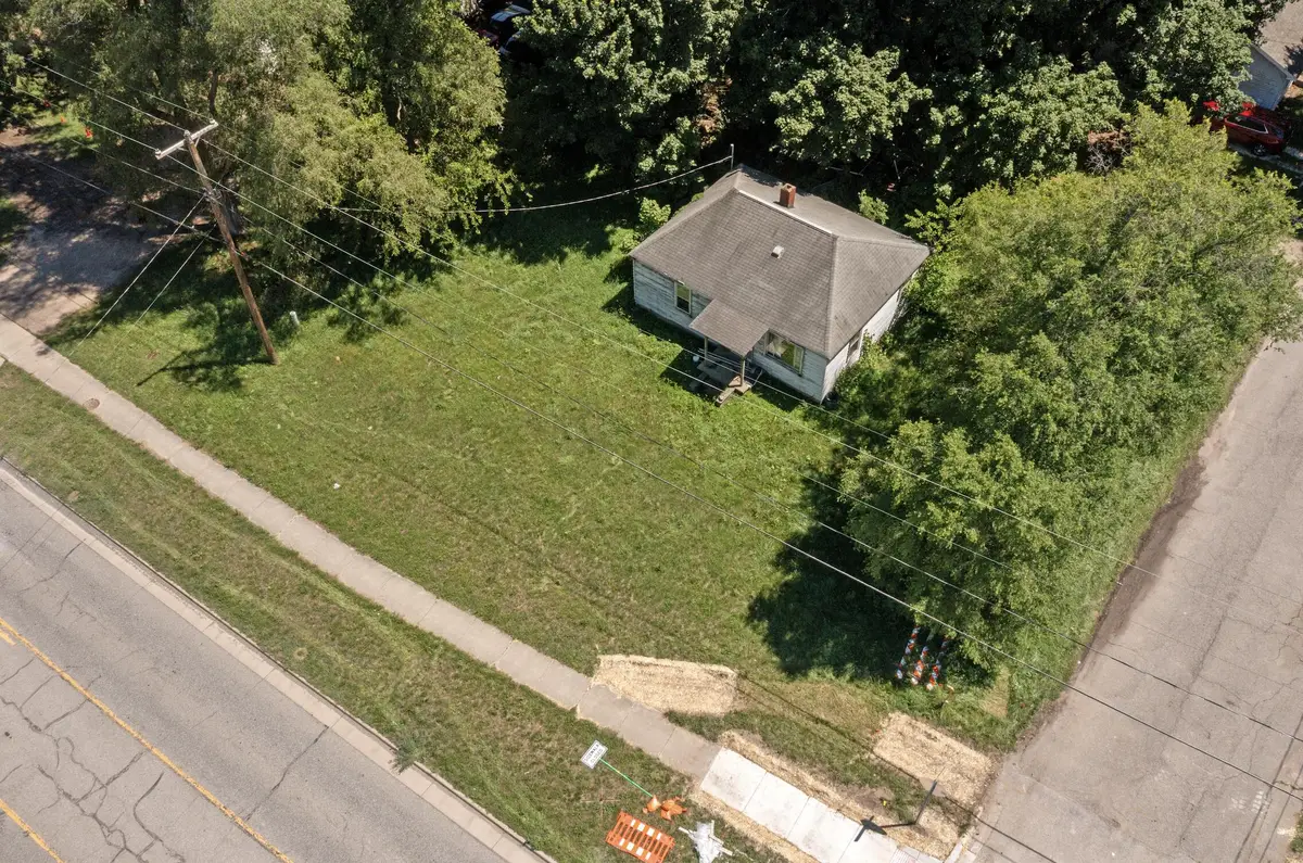 617 W Allegan Street, Otsego, MI 49078 - #1