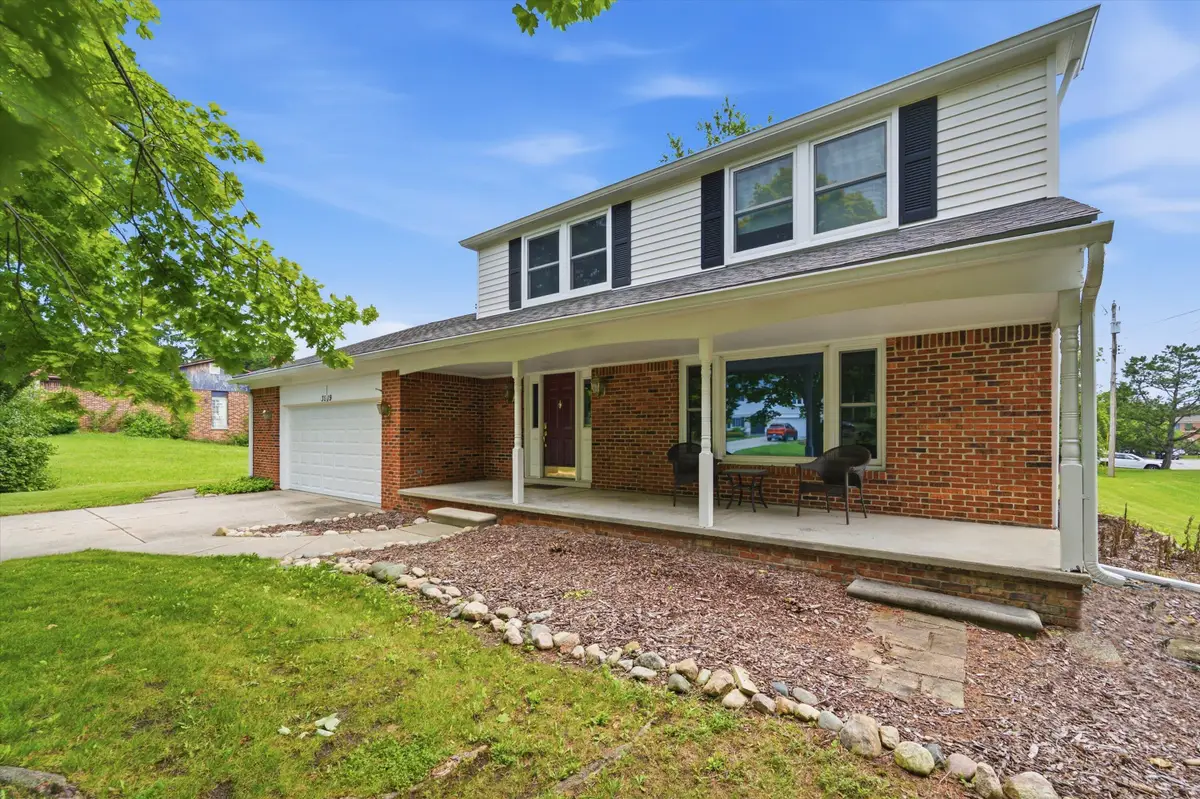 3919 Orchard View, Rochester Hills, MI 48307 - #1
