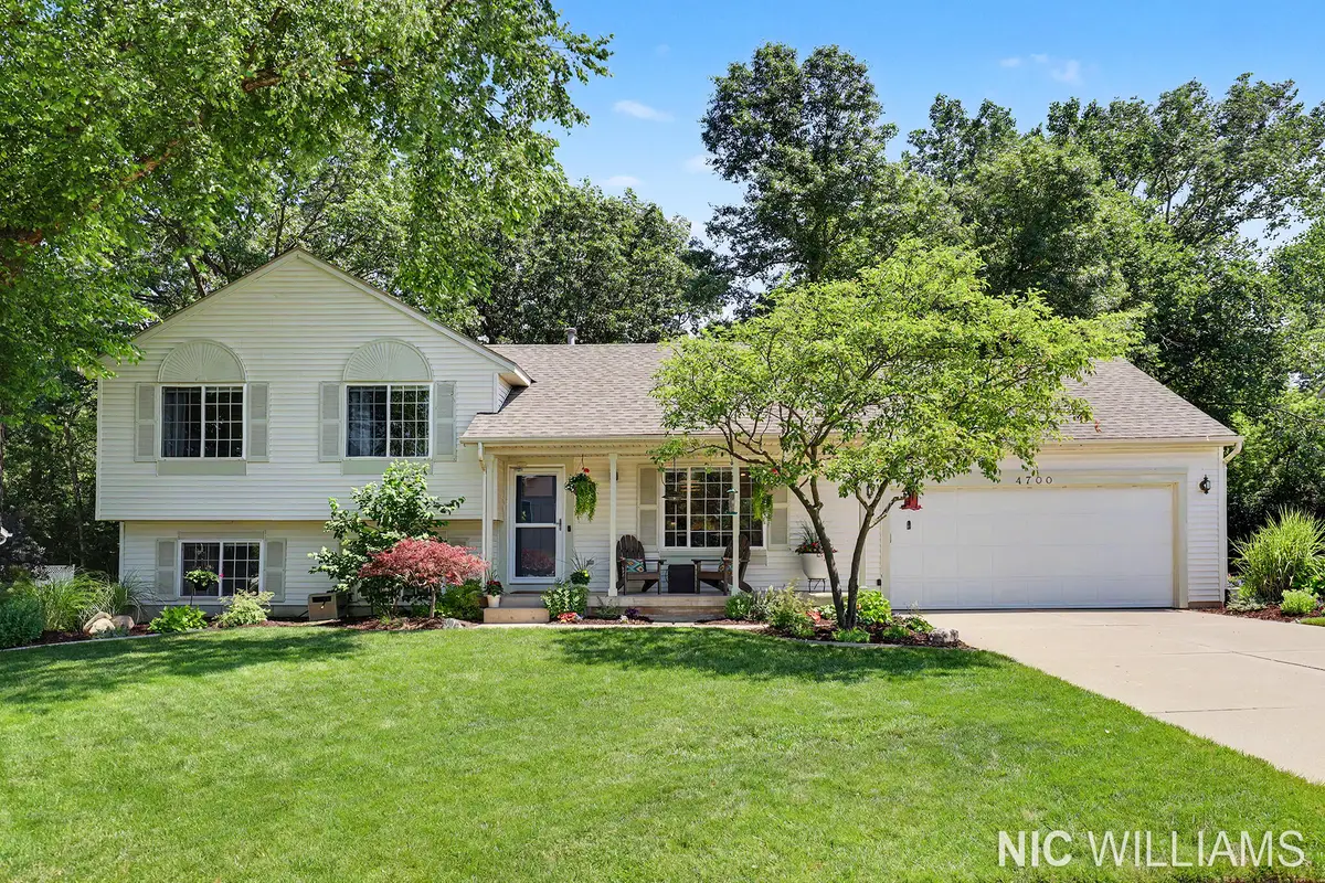 4700 Paramount Drive Ne, Grand Rapids, MI 49525 - #1