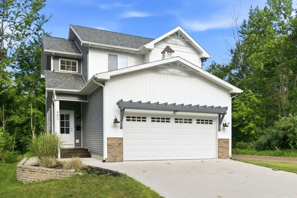 480 Mcmullan Way, South Haven, MI 49090 - #1