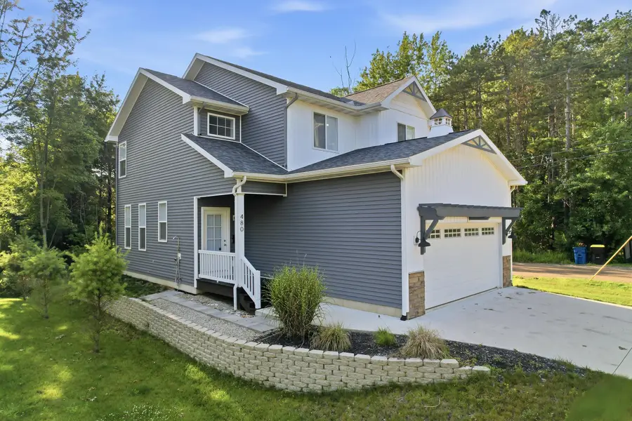480 Mcmullan Way, South Haven, MI 49090 - #2