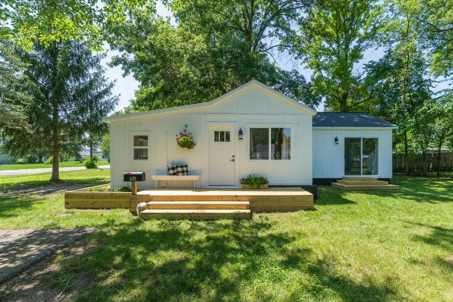 428 W Morrell Street, Otsego, MI 49078 - #2