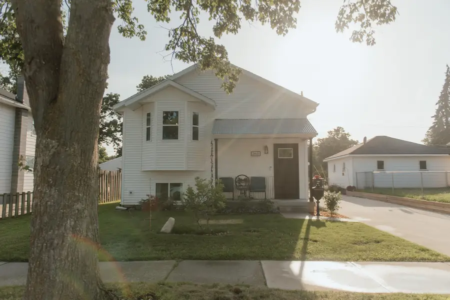 2401 Lamar Avenue Sw, Wyoming, MI 49519 - #2