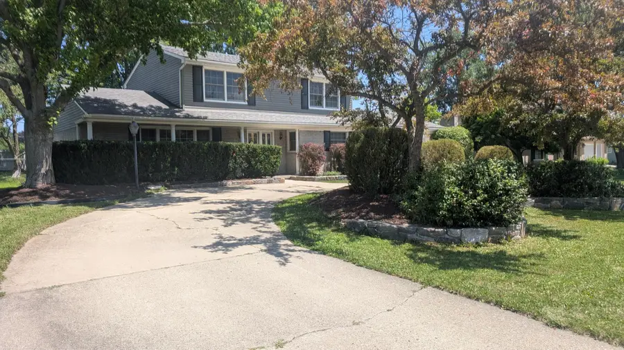 25964 Kilreigh Drive, Farmington, MI 48336 - #2