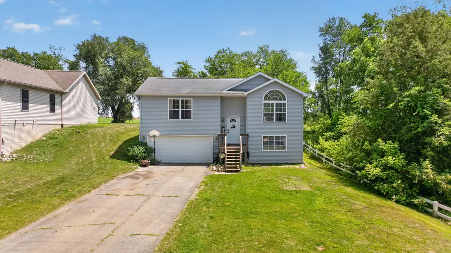 10501 Loughrea Lane, Cement City, MI 49233 - #2