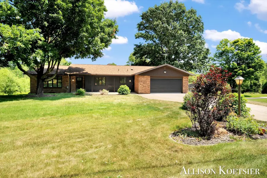 3890 Walker Avenue Nw, Grand Rapids, MI 49544 - #3