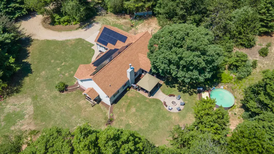 87 67th Street, South Haven, MI 49090 - #3