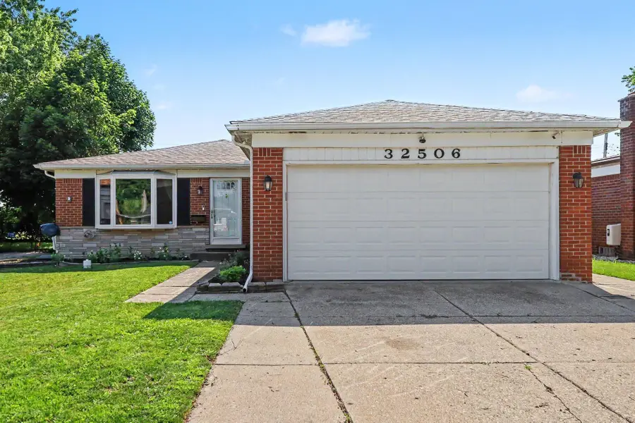 32506 Shawn Drive, Warren, MI 48088 - #2