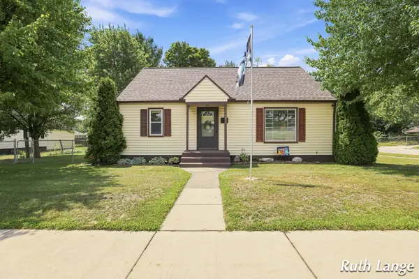 3401 Clyde Park Avenue Sw, Wyoming, MI 49509