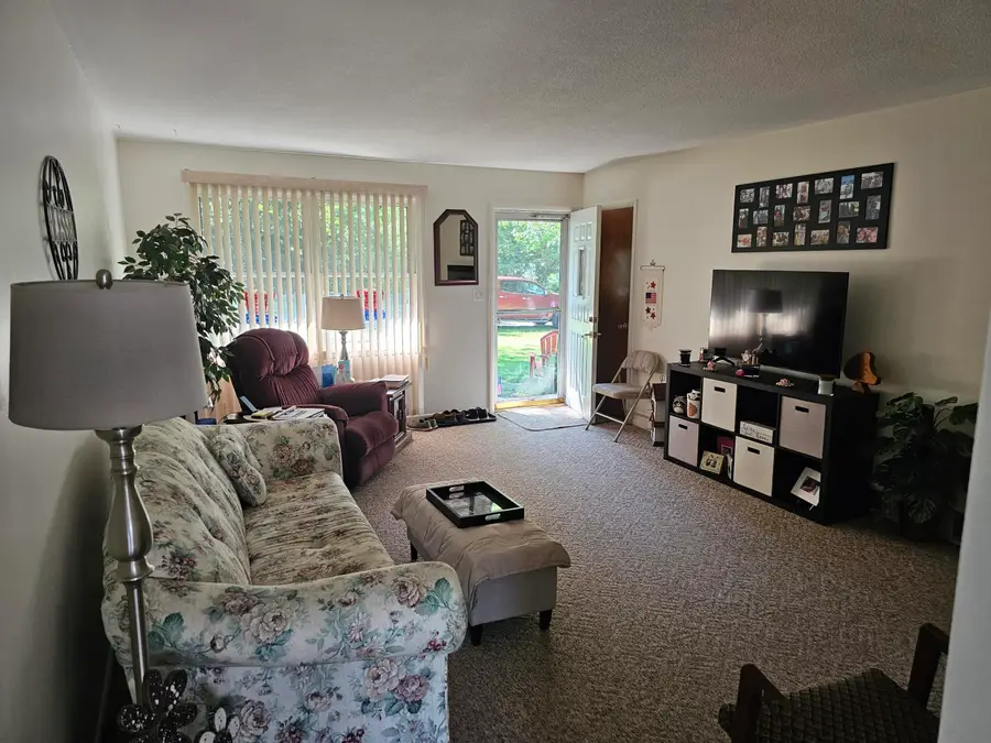 4131 Morton Lane, Stevensville, MI 49127 - #3