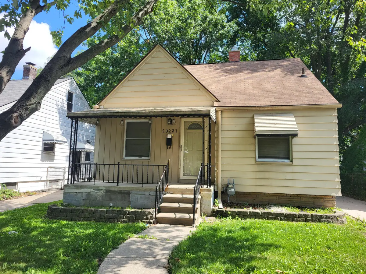 20237 Kingsville Street, Harper Woods, MI 48225 - #1