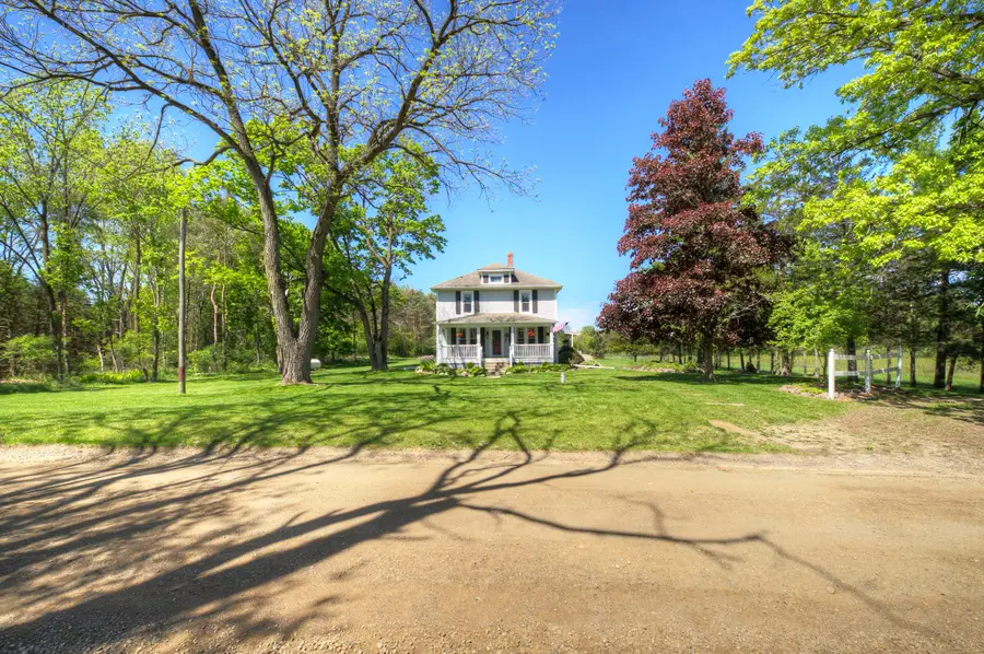 15610 Arnold Road, Gregory, MI 48137 - #2